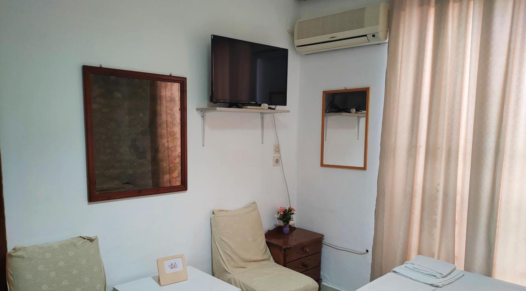Cleopatra's House apartements Archangelos  Extérieur photo